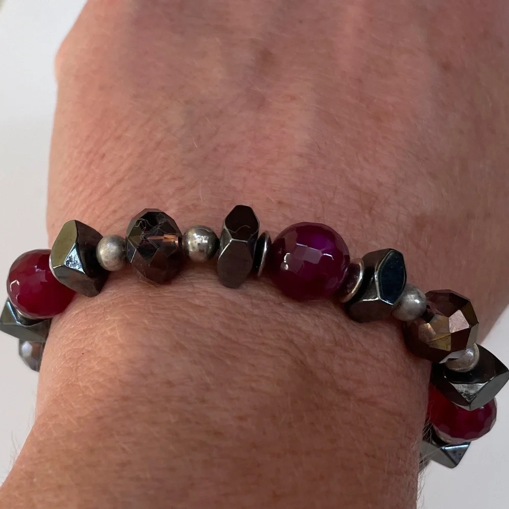 Hematite vintage glass smoky quartz crystal silver bead stretch bracelet.
